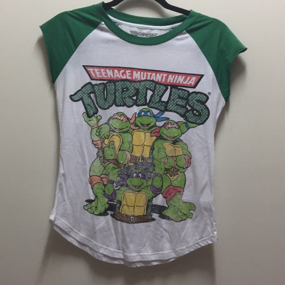 Short sleeve top